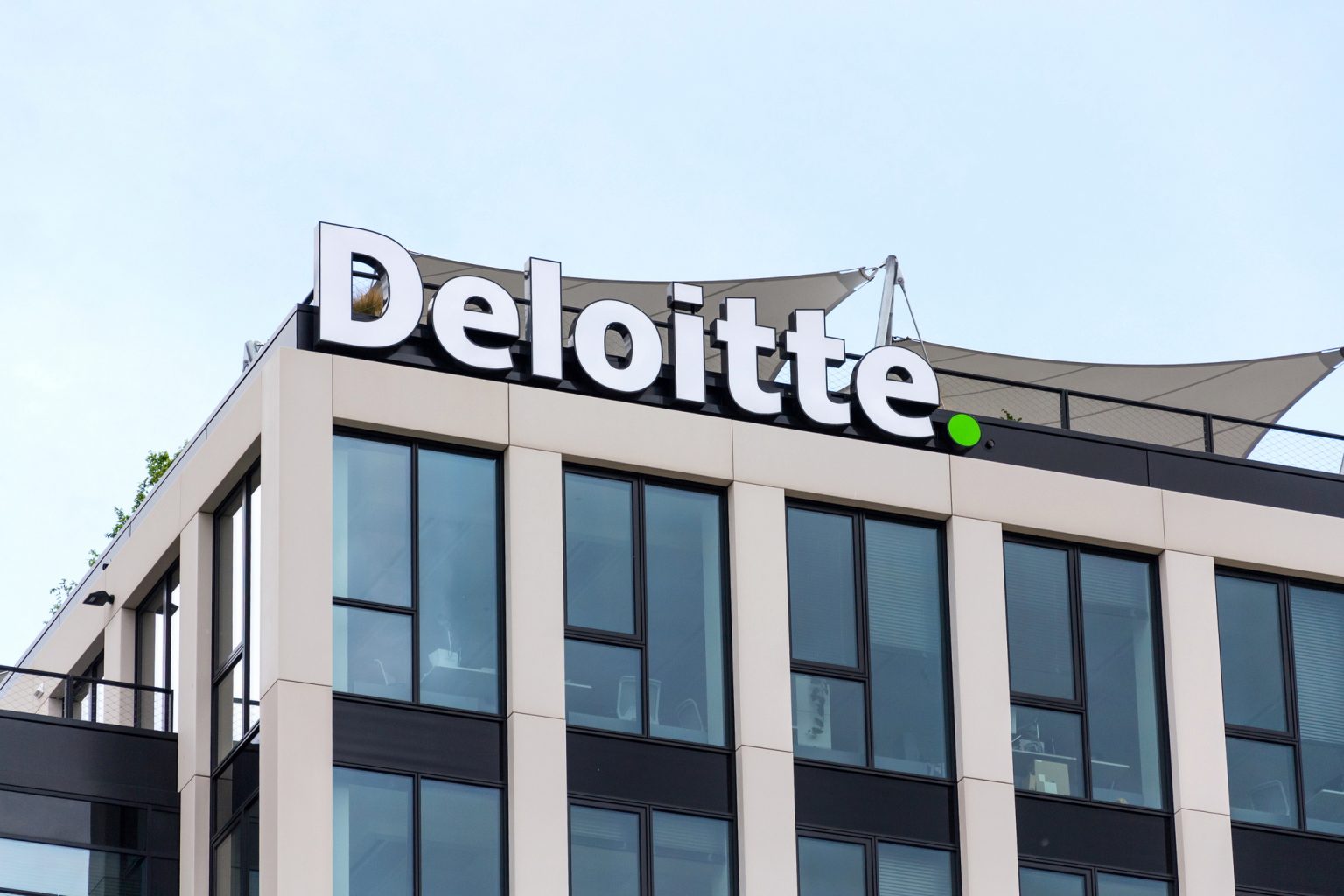 Deloitte Umfrage bescheinigt ansteigende Relevanz der Blockchain Deloitte Blockchain
