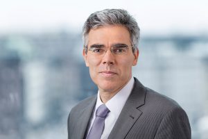 Dr. Cyrus de la Rubia