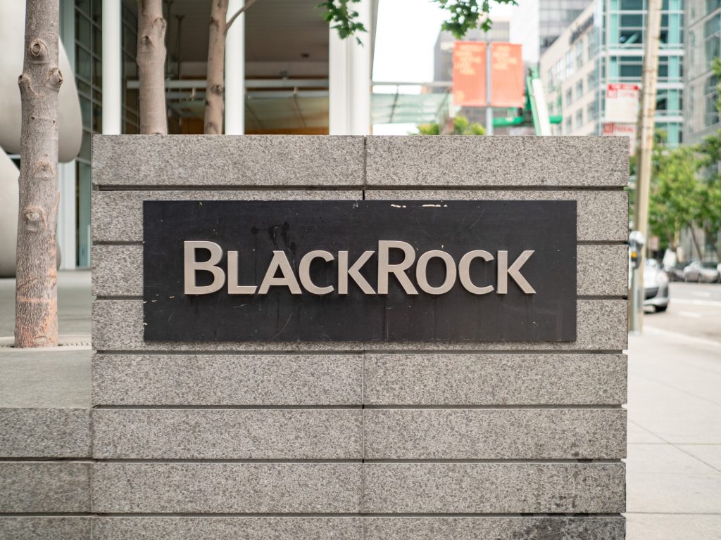 BlackRock CIO sieht Bitcoin als Goldersatz BlackRock CIO Rick Rieder Bitcoin