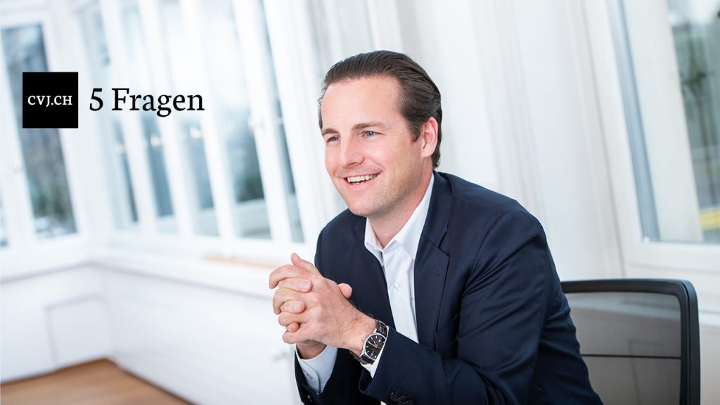 5 Fragen beantwortet von Jan Brzezek 5 Fragen beantwortet von Jan Brzezek