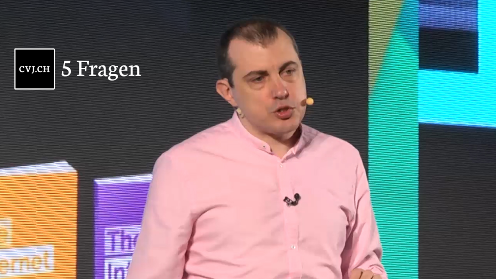 5 Fragen beantwortet von Andreas M. Antonopoulos 5 Fragen beantwortet von Andreas M. Antonopoulos
