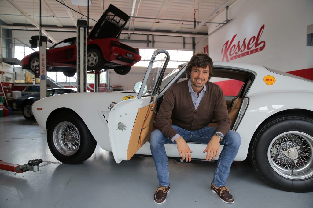 Autohändler Kessel akzeptiert Bitcoin als Zahlungsmittel Fahrzeug-Verkäufer Kessel akzeptiert Bitcoin als Zahlungsmittel