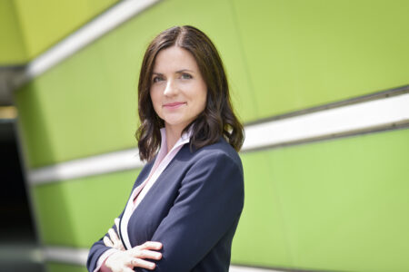 Blockchain-Expertin Katharina Gehra zur aufstrebenden Krypto-Branche Blockchain-Expertin Katharina Gehra zur aufstrebenden Krypto-Branche