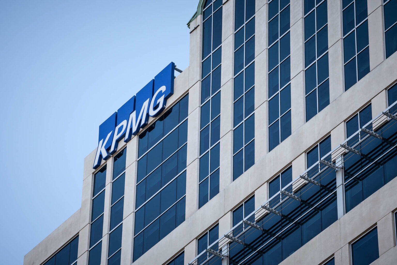 KPMG nimmt Bitcoin und Ether in die Bilanz auf