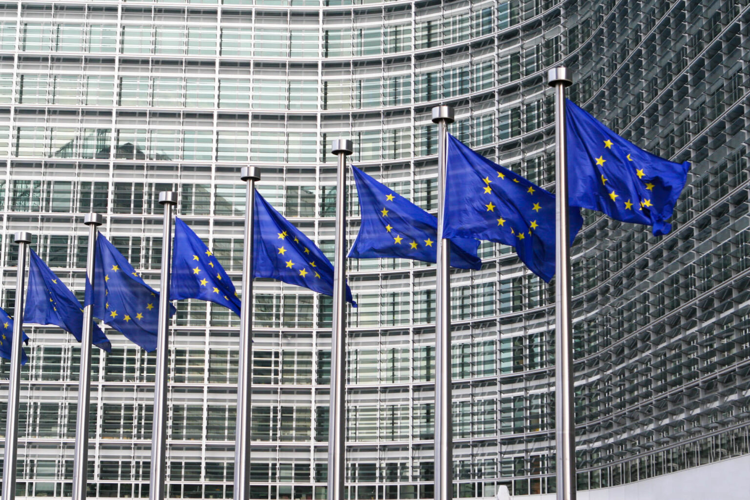 Europäische Kommission lehnt Proof-of-Work (PoW) Verbot in der EU ab Europäische Kommission lehnt Verbot von Proof-of-Work (PoW) ab
