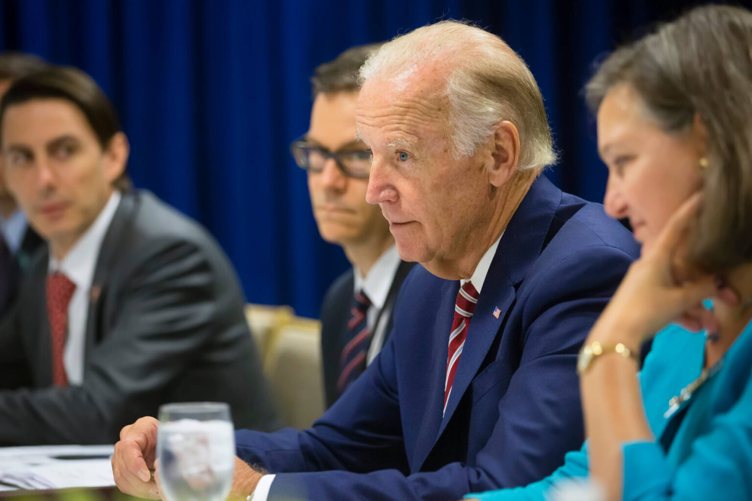Biden fordert umfassende Krypto-Regulierung Biden fordert umfassende Krypto-Regulierung