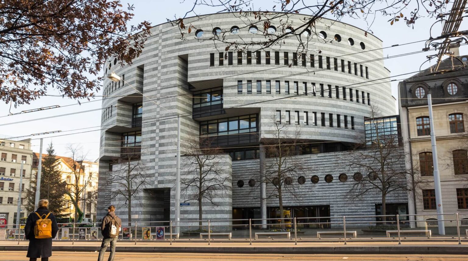 BIZ erwägt Krypto-Risiken und potenzielle Regulierungsmassnahmen BIZ erwägt Krypto-Risiken und potenzielle Regulierung