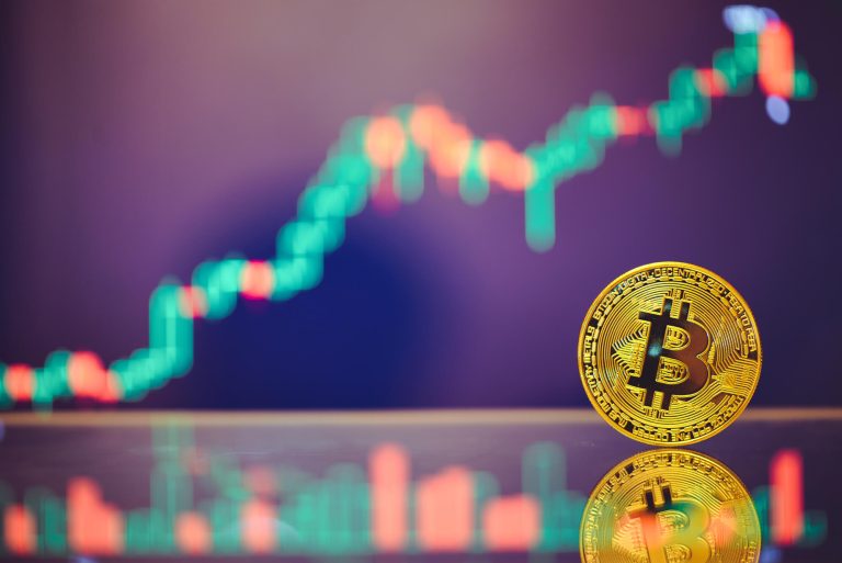 Bitcoin-Preis knackt inmitten ETF-Hoffnungen 35’000 USD