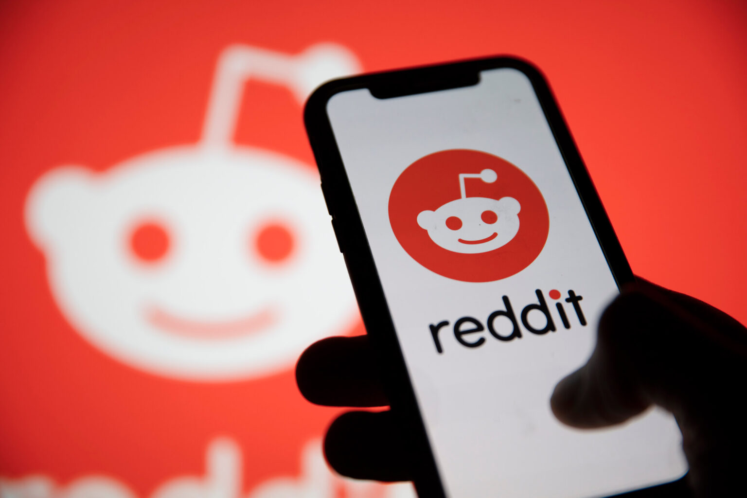 Reddit investiert Kapitalüberschuss in Bitcoin und Ether Reddit investiert Kapitalüberschuss in Bitcoin, Ethereum und Polygon
