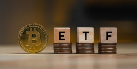 Korrektur verunsichert Wall Street: US-Bitcoin-ETFs verzeichnen erhebliche Abflüsse Korrektur verunsichert Wall Street: US-Bitcoin-ETFs verzeichnen erhebliche Abflüsse