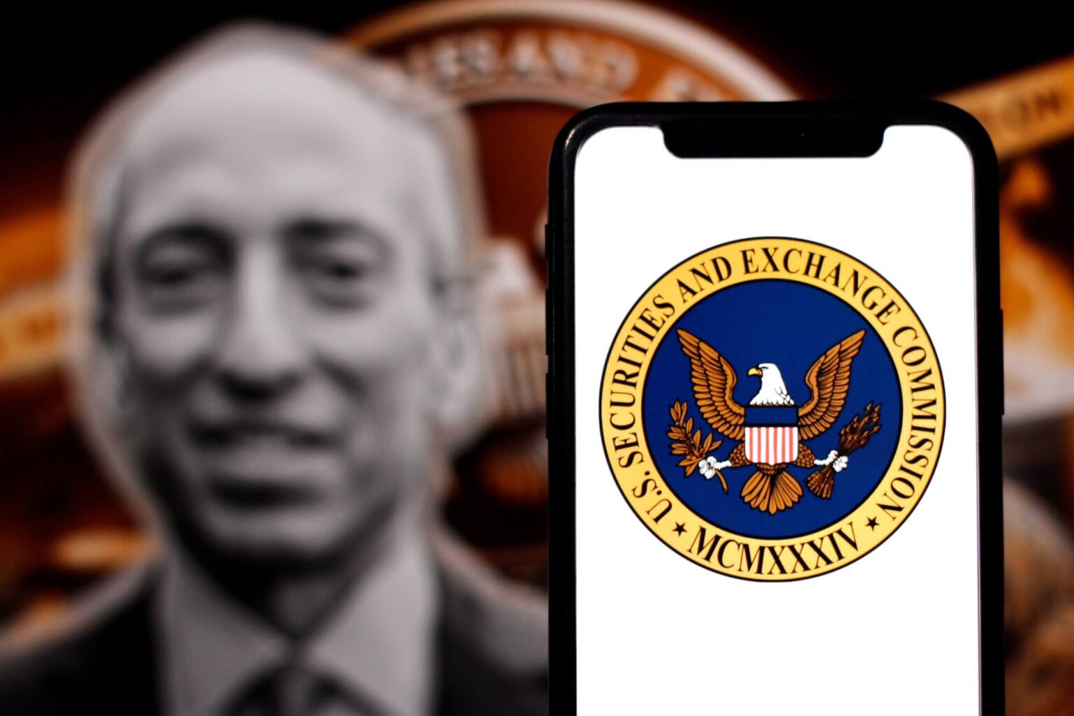 US-Wertpapieraufsicht (SEC) lehnt Spot-Solana-ETFs ab SEC blockiert Spot-Solana-ETFs wegen Wertpapierbedenken